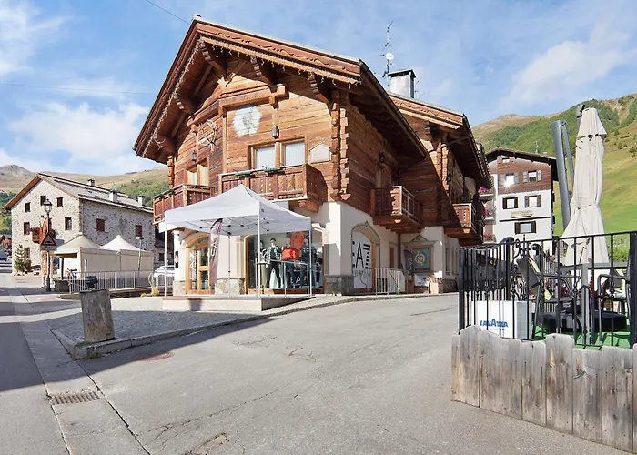 Chalet Picchio Quadrilocale
